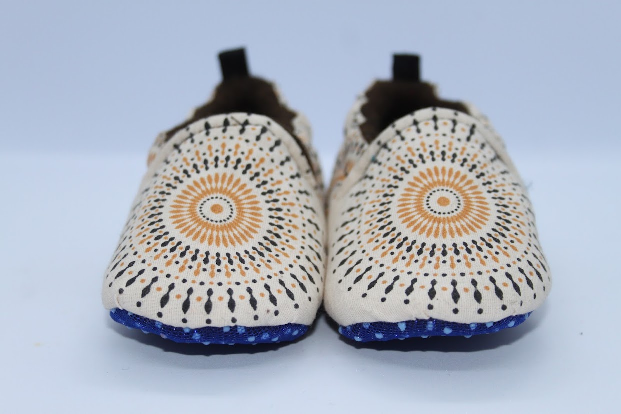 Woven Baby Shoes view
